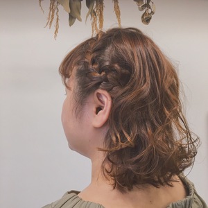 お出かけ前にヘアアレンジ！