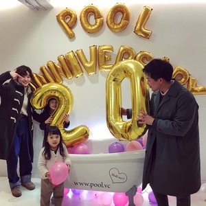 POOL  ２０周年パーティへ。