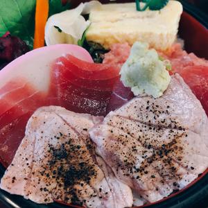 マグロ丼