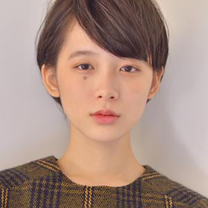 ショートヘアが人気です。