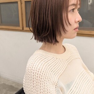 顔周りレイヤーボブ