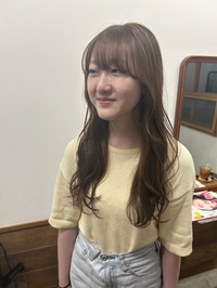 ブラウンカラー