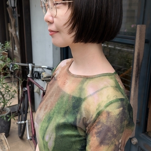 顔周りレイヤーボブ